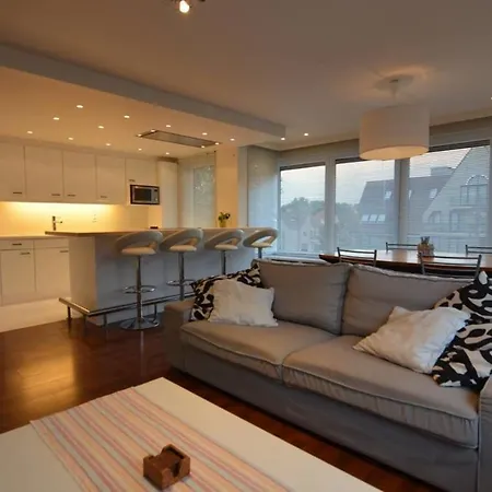 Aftersurf Apartment *